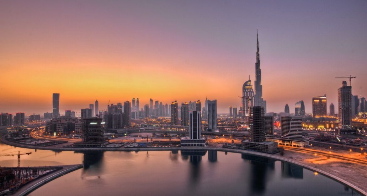 How to Stay Compliant With UAE Import Restrictions & Prohibited Goods